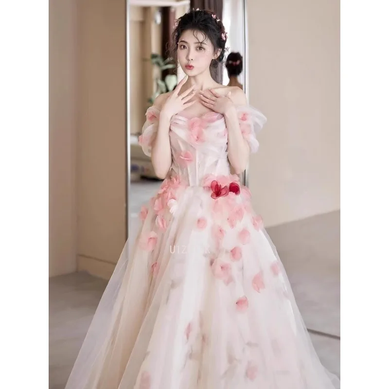 Vestidos de novia florales de  - Photography Lighting For Clothing reseña y precio